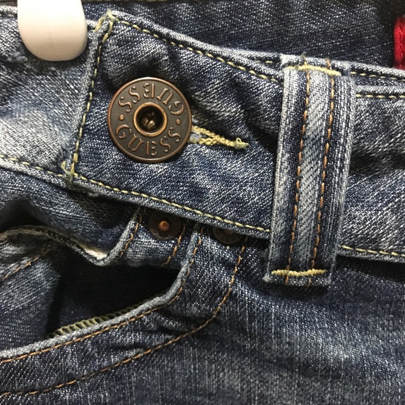 Guess Jean Shorts - Picture 2 of 9